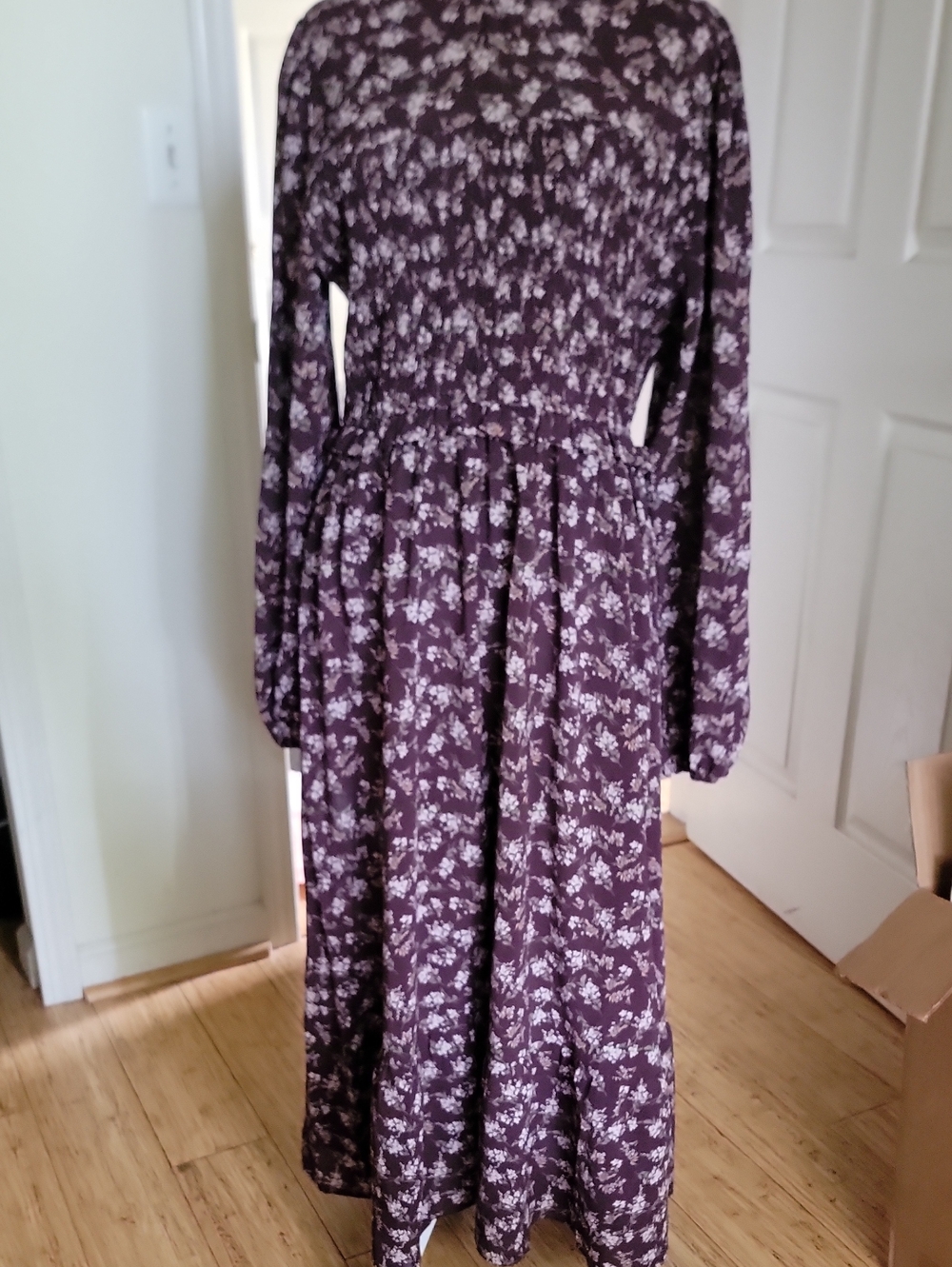 New In Size Large  Floral Long-Sleeve Dress - Purple